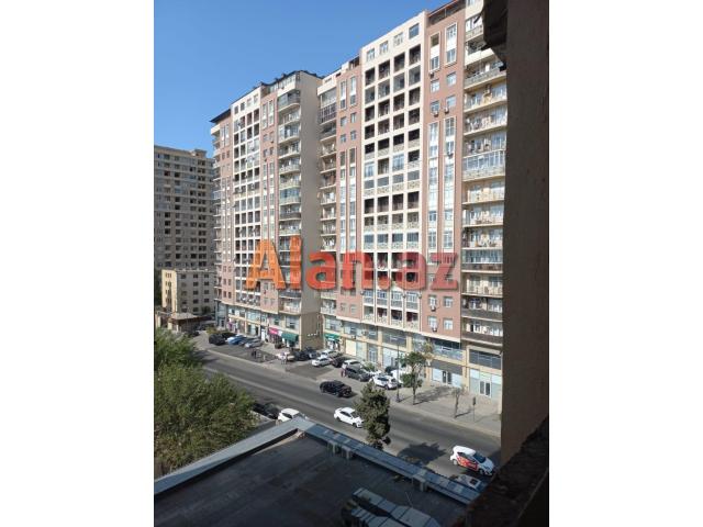 Mərkəzdə 2 otaqlı, tam əşyalı mənzil – 90 kv, birbaşa sahibindən