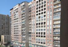 Mərkəzdə 2 otaqlı, tam əşyalı mənzil – 90 kv, birbaşa sahibindən