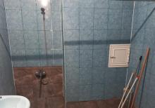 Mərkəzdə 2 otaqlı, tam əşyalı mənzil – 90 kv, birbaşa sahibindən