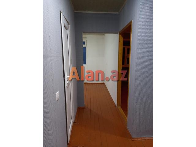 Siyəzən şəhərində mənzil satılır