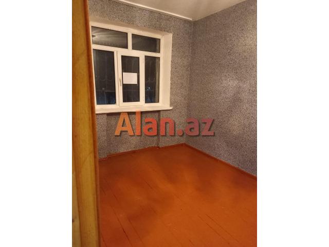 Siyəzən şəhərində mənzil satılır