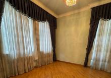 8 ci mkr 5 otaqlı mənzil satılır