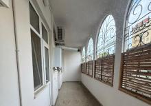 8 ci mkr 5 otaqlı mənzil satılır