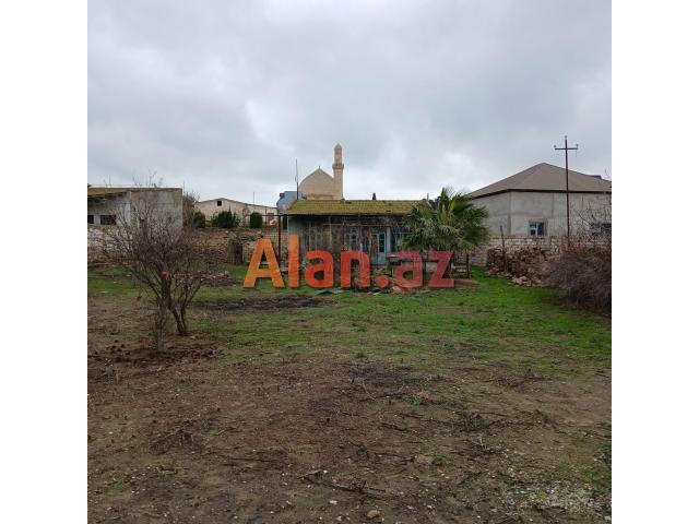 Buzovnada 15 sot torpaq sahəsi satılır