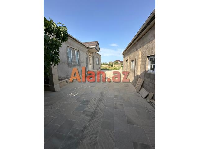 Təcili !!! Buzovnada 14sotda 4 otaqlı bağ evi satılır