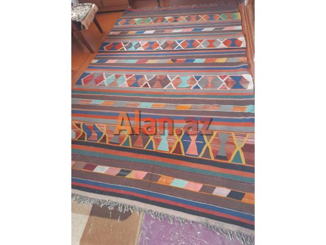 Köhnə xalça satıram