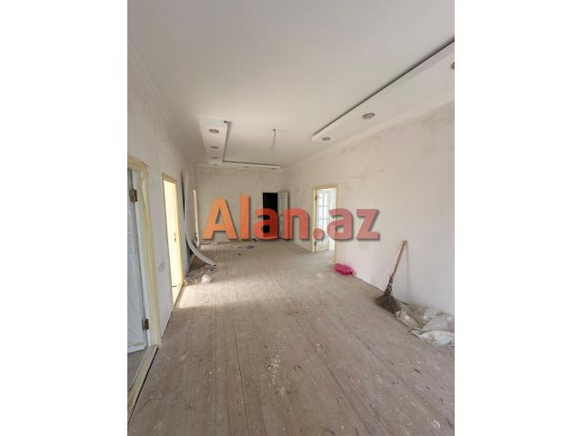 Təcili Buzovnada 14sotda 4otaqlı bağ evi satılır