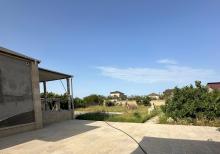 Təcili Buzovnada 14sotda 4otaqlı bağ evi satılır