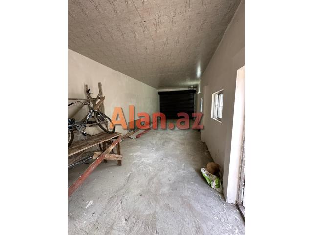 Təcili Buzovnada 14sotda 4otaqlı bağ evi satılır