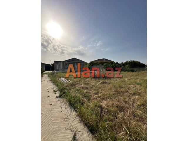 Təcili Buzovnada 14sotda 4otaqlı bağ evi satılır