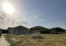 Təcili Buzovnada 14sotda 4otaqlı bağ evi satılır