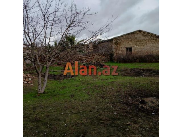 Təcili Buzovnada 15 sot torpaq sahəsi satılır