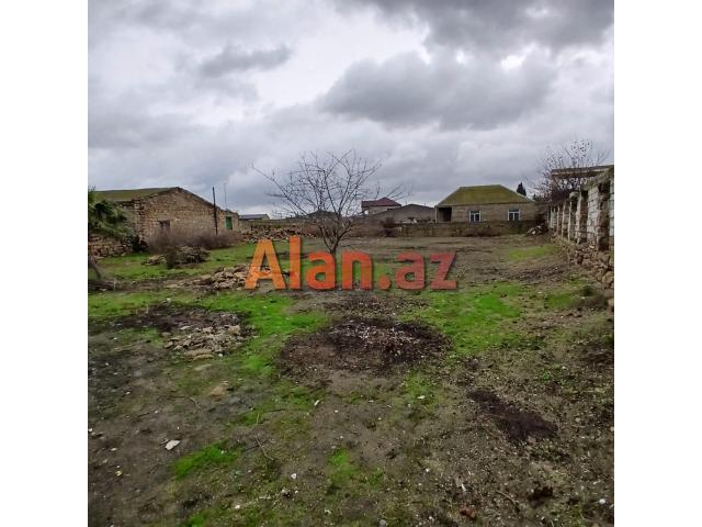 Təcili Buzovnada 15 sot torpaq sahəsi satılır