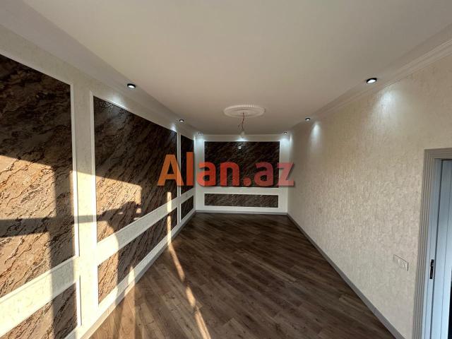 Mərdəkan yolunda 2 mərtəbəli həyət evi satılır