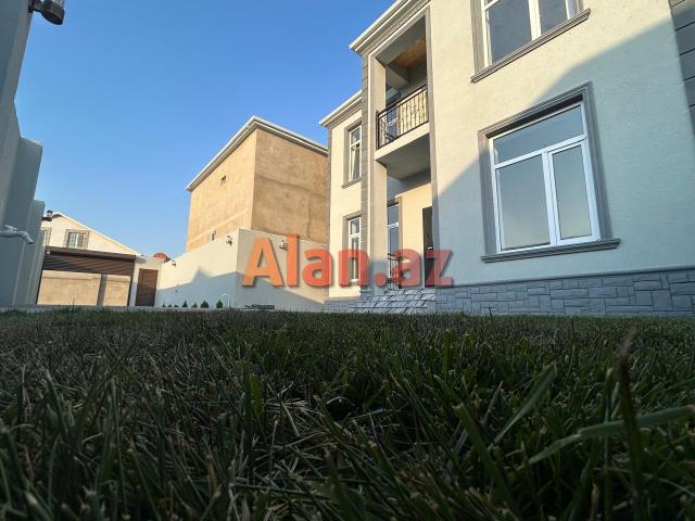 Mərdəkan yolunda 2 mərtəbəli həyət evi satılır