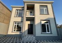 Mərdəkan yolunda 2 mərtəbəli həyət evi satılır