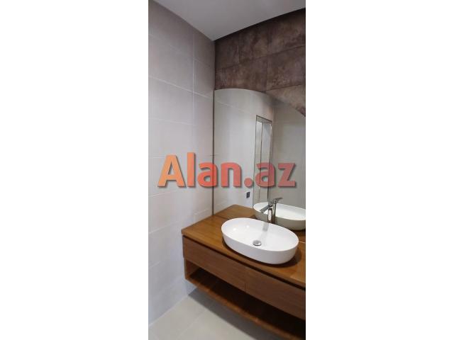 MƏRDƏKAN YOLUNDA 6 OTAQLI BAĞ EVİ SATILIR