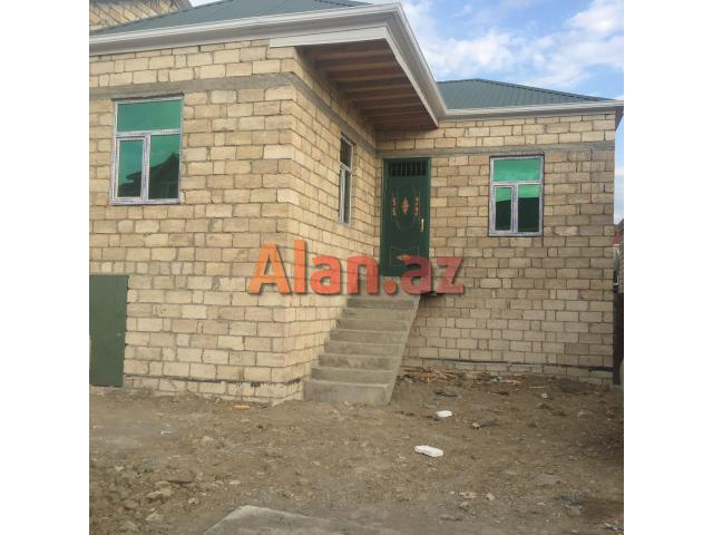 kreditle 3 otaqli heyet evi