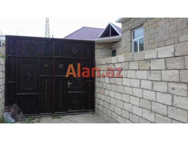 kreditle 3 otaqli heyet evi