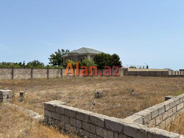 Buzovnada torpaq sahəsi satılır