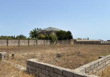 Buzovnada torpaq sahəsi satılır