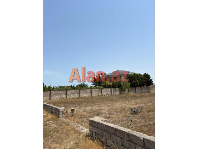 Buzovnada torpaq sahəsi satılır