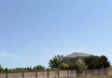 Buzovnada torpaq sahəsi satılır