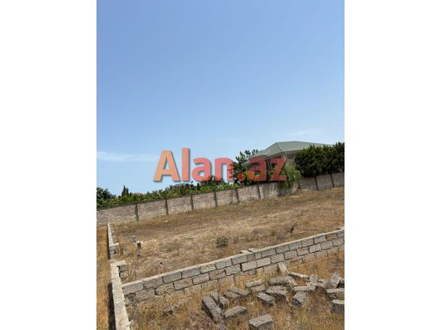 Buzovnada torpaq sahəsi satılır