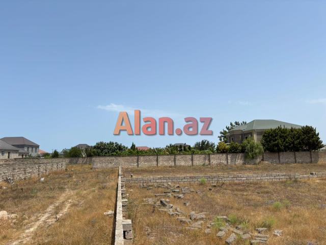 Buzovnada torpaq sahəsi satılır