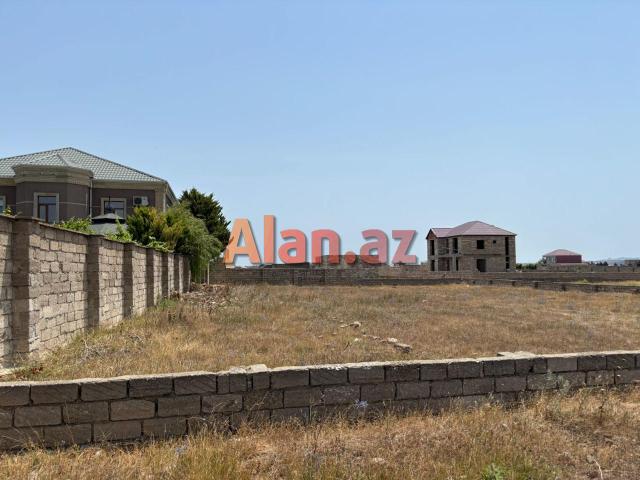 Buzovnada torpaq sahəsi satılır