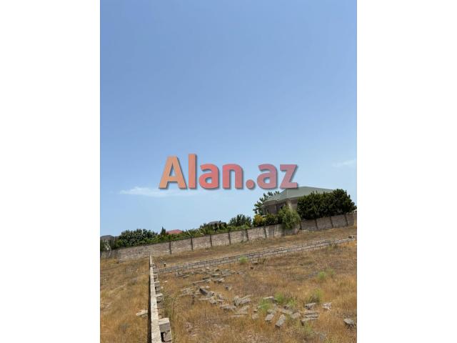 Buzovnada torpaq sahəsi satılır