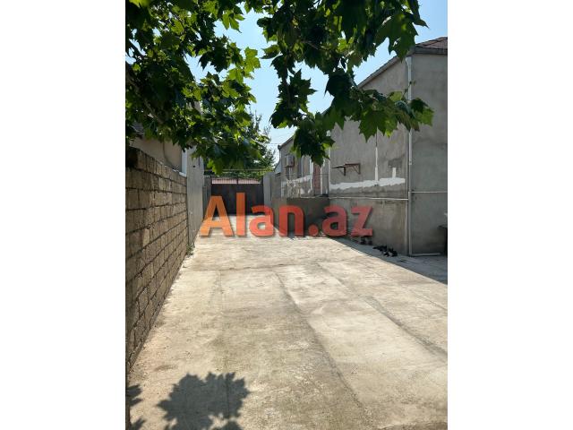 Buzovnada 5 otaqlı həyət evi satılır