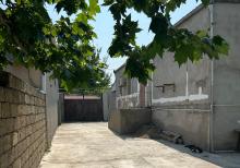 Buzovnada 5 otaqlı həyət evi satılır