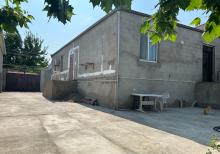 Buzovnada 5 otaqlı həyət evi satılır