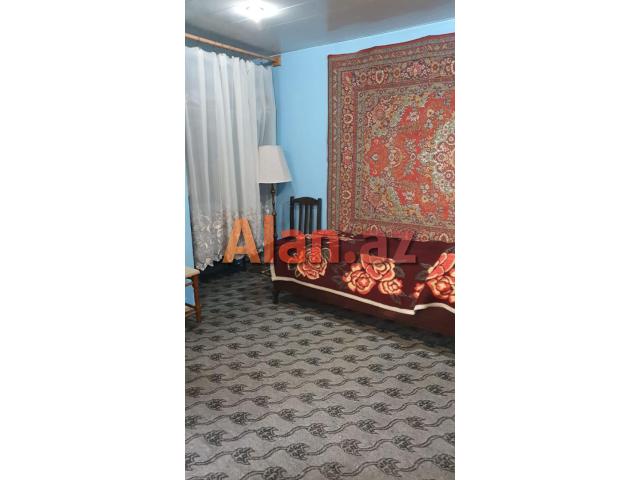 3 mkr bazarin yani memar ecemi metrosu