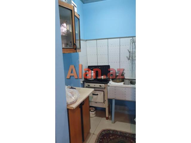 3 mkr bazarin yani memar ecemi metrosu