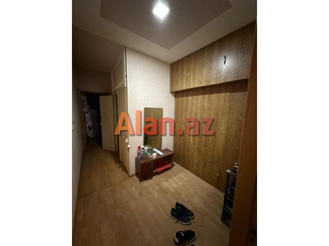 YENİ YASAMALDA MƏNZİL KÖHNƏ BİNADA LENİNQRAD LAHİYİYƏ