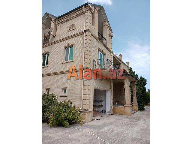 Buzovnada 14 sotda Villa satılır