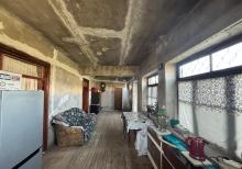 Buzovnada həyət evi satılır