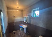 Buzovnada həyət evi satılır