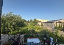 Buzovnada həyət evi satılır