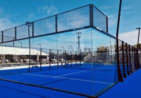 Padel kort tikintisi