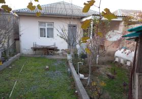 Şağan-2də həyət evi satılır
