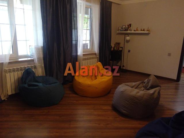 Buzovnada bağ evi satılır