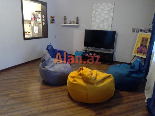 Buzovnada bağ evi satılır