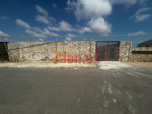 Buzovnada torpaq sahəsi satılır