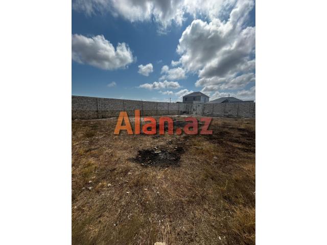 Buzovnada torpaq sahəsi satılır