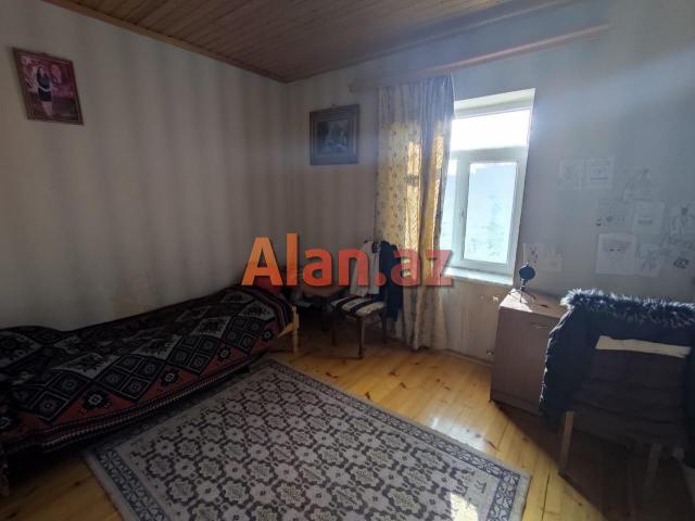 Albalı-2də həyət evi satılır