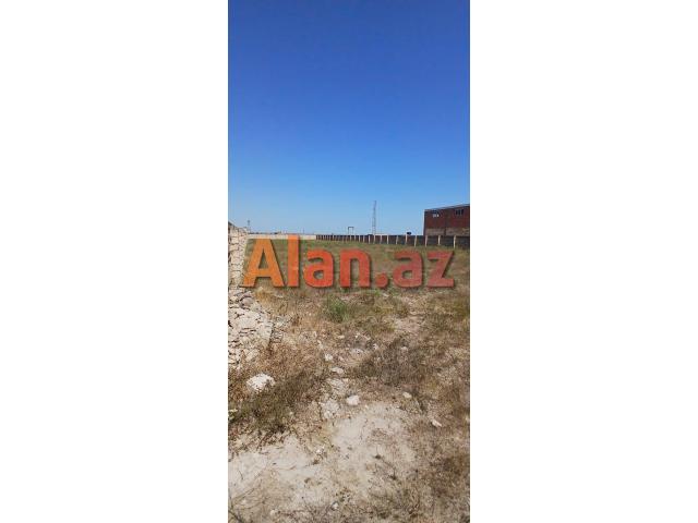 Buzovnada torpaq sahəsi satılır
