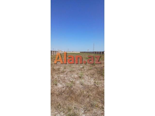 Buzovnada torpaq sahəsi satılır